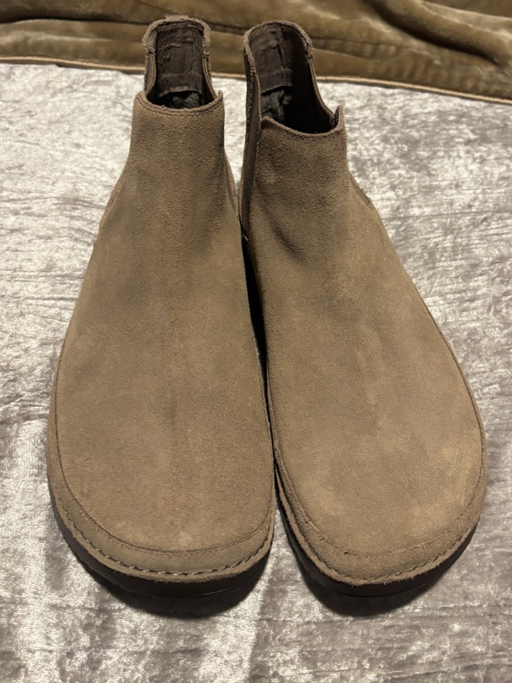 Chaco Men's Size 12 Light Brown Suede Chukka Chelsea Boot - Picture 8 of 11